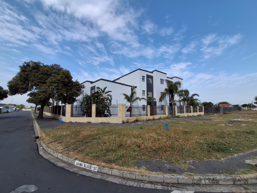 2 Bedroom Property for Sale in Ruyterwacht Western Cape